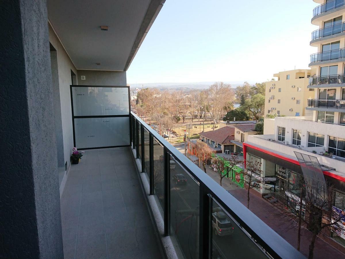 Departamento De Excelente Categoria Lägenhet Villa Carlos Paz Exteriör bild